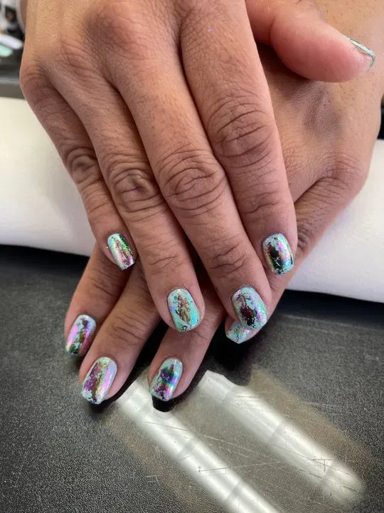 https://cdn.salonspotlight.com/photos/sXbSbYc8tofDzplku1Jf/ebeb242f-10cc-4d14-b5c5-51871a5889b3_720x720