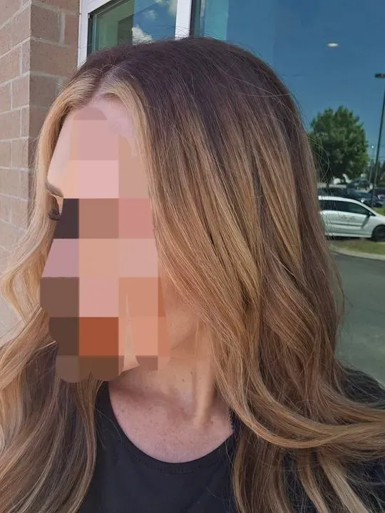 https://cdn.salonspotlight.com/photos/srdvcqVvVQdGdgDkT5TA/39896911-a3bb-4396-b3a6-d0ae44716c90_720x720