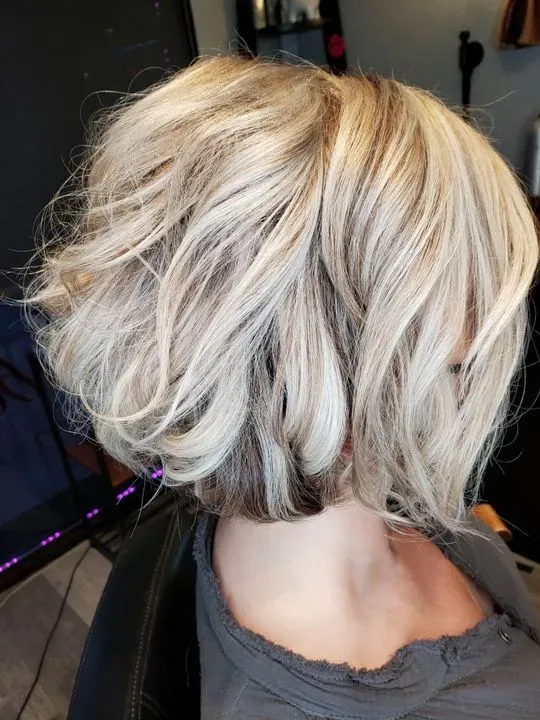 https://cdn.salonspotlight.com/photos/swFK5Ia3rsihIgX2UuG3/c70da47c-916d-4a45-af34-308300d2c0e8_720x720
