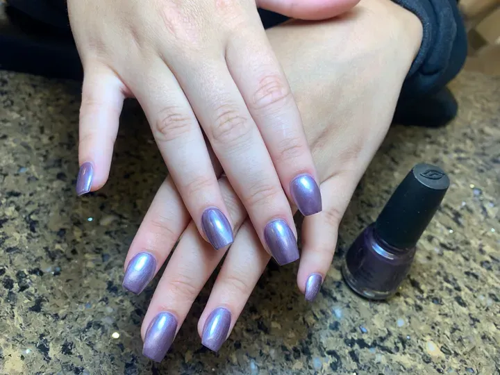 https://cdn.salonspotlight.com/photos/sxf8rMC8YKzGgKif5VdO/4c73ba0d-1422-42e9-b613-a9c5932d1d90_720x720