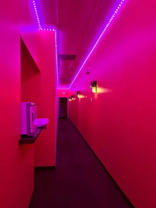 https://cdn.salonspotlight.com/photos/t0TfmVX1U7Rgdt4PXunj/91843ccb-c0f0-44ab-b552-8a35c965dccd_720x720