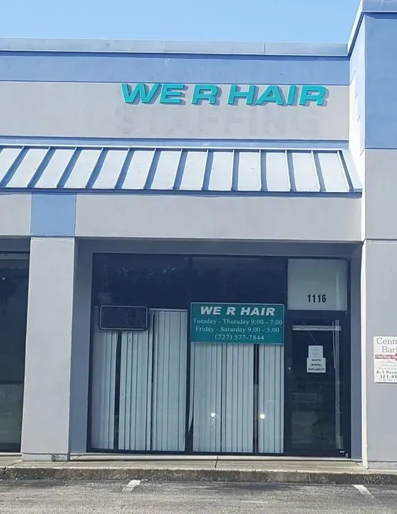https://cdn.salonspotlight.com/photos/t2O0vy1Mw1XDoCcLye1e/b9caa82d-25d8-434a-80fd-c4b2926b9029_720x720