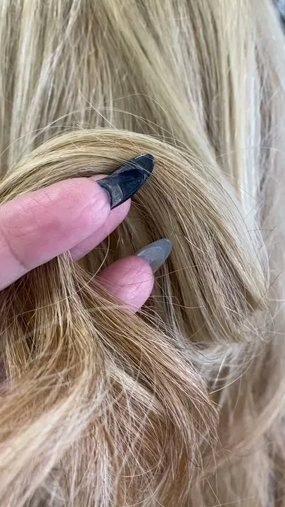 https://cdn.salonspotlight.com/photos/t9rXlQnkeAV3VaS9sQYb/d0dc0afa-4d44-4236-9ef3-b5bbab41f46c_720x720