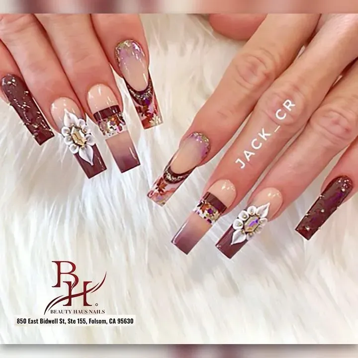 https://cdn.salonspotlight.com/photos/tKUZqcOHYXI7hZFPqOnr/ac3c0e41-d128-4d22-8075-cba2fd3dff90_720x720
