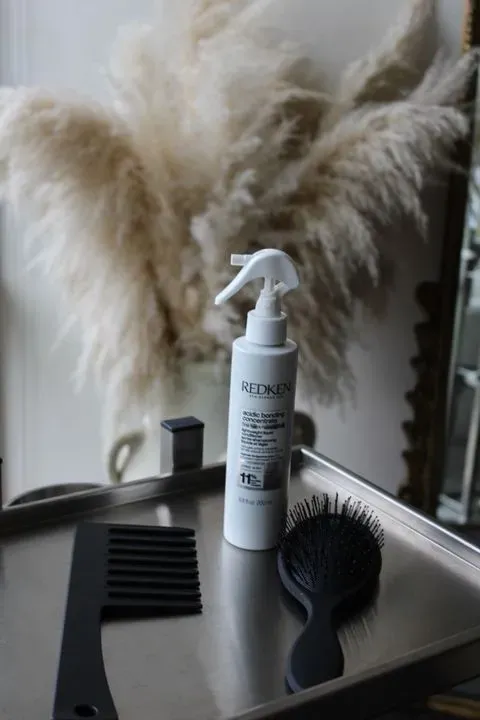 https://cdn.salonspotlight.com/photos/tQd0JfkL8IgrsbWYZwTx/d219c4cd-02ef-486b-8d77-e4e54285f64f_720x720