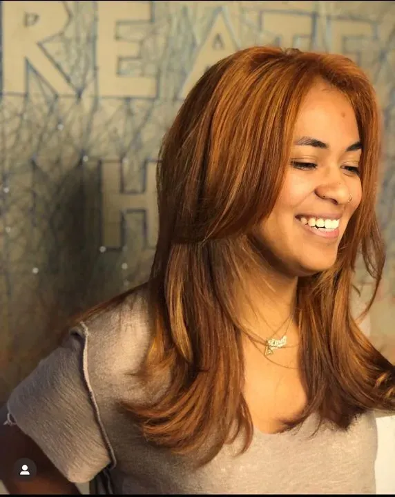 https://cdn.salonspotlight.com/photos/tQd0JfkL8IgrsbWYZwTx/ff0848c0-890e-4600-9792-75973e667dec_720x720
