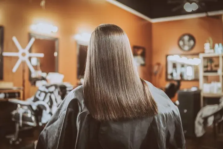 https://cdn.salonspotlight.com/photos/tX8WDBJue3Y8ut7U7uLv/18c072ca-7693-4367-aff3-d0be73b00667_720x720