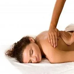 https://cdn.salonspotlight.com/photos/tYVEIbu5m6i5sY1P7AYz/87b8f291-88cd-4078-99ba-f387beb1c9d4_720x720