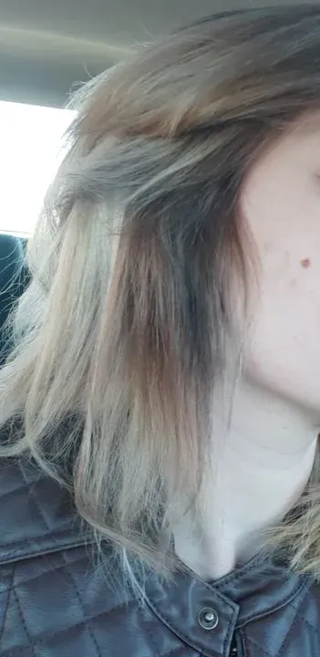 https://cdn.salonspotlight.com/photos/tZLt7pLPZEqWu7mRRlTp/0e03d16d-047b-4c25-bee5-23d718aaafc0_720x720