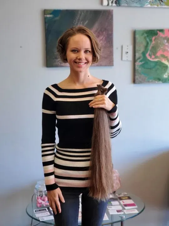 https://cdn.salonspotlight.com/photos/tZLt7pLPZEqWu7mRRlTp/dcc58339-c88a-4b02-9f29-ac4ae38d8f3b_720x720