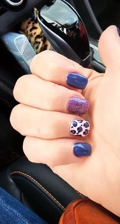https://cdn.salonspotlight.com/photos/ttKM1pvOh55EK4ebdCAS/ae9f9792-001d-4129-8f59-65f1cd2026d4_720x720
