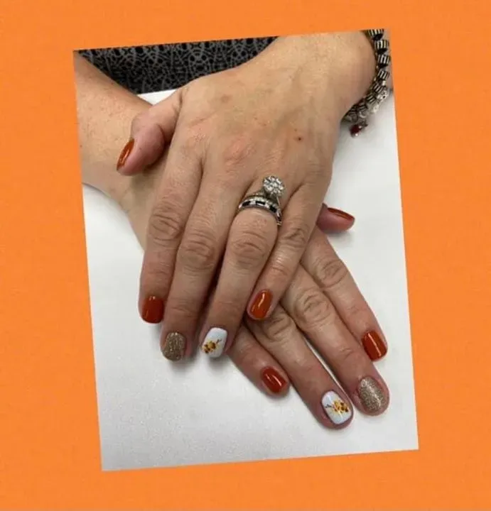 https://cdn.salonspotlight.com/photos/tvlS392y0dZKtW4SzcRY/34c25249-2d8a-47ba-8a17-13c2488ce9d1_720x720