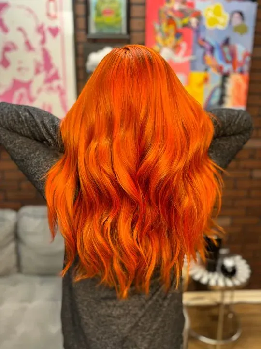 https://cdn.salonspotlight.com/photos/u15H6FvrzDCYiNTGRTOq/ea728ae2-29fc-4a15-8591-4fa98732f9f7_720x720