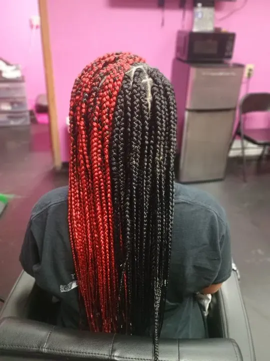 https://cdn.salonspotlight.com/photos/u5OZqFVsP3YZreuyWnd0/113929cd-b446-489c-9d98-b529ebcd8df6_720x720