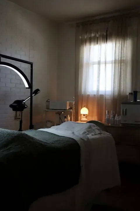 https://cdn.salonspotlight.com/photos/u66m8YB9CaIP0HihsmSg/5a6d253d-e03a-4d1a-8036-ce292a9b0204_720x720