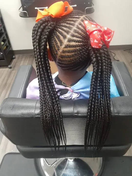 https://cdn.salonspotlight.com/photos/u7HbILsywGKJJCqT9gqZ/ec1a9dbc-6622-4824-b446-6d709e0451f2_720x720