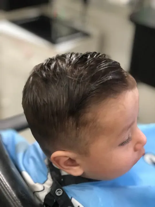https://cdn.salonspotlight.com/photos/uFNRyDUS9QGs4Qr1PHjI/1789e29b-4a15-488c-8f2d-09b64b333db0_720x720