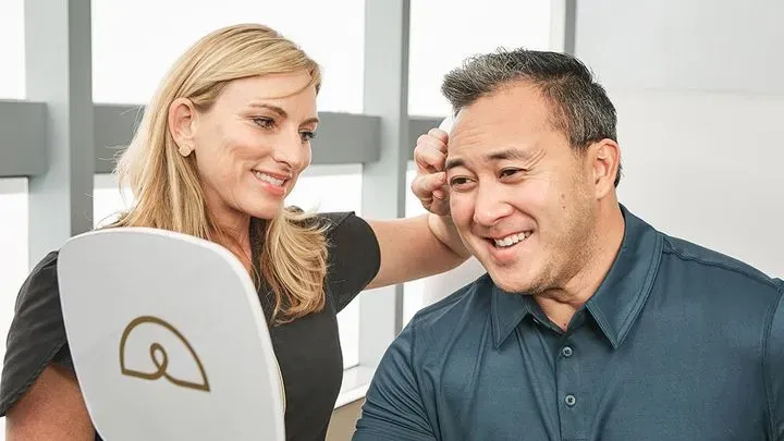 https://cdn.salonspotlight.com/photos/uG72fSNSd1Zf372jcpf8/be6fe5b7-3b6f-436e-8507-b7b513e4e952_720x720