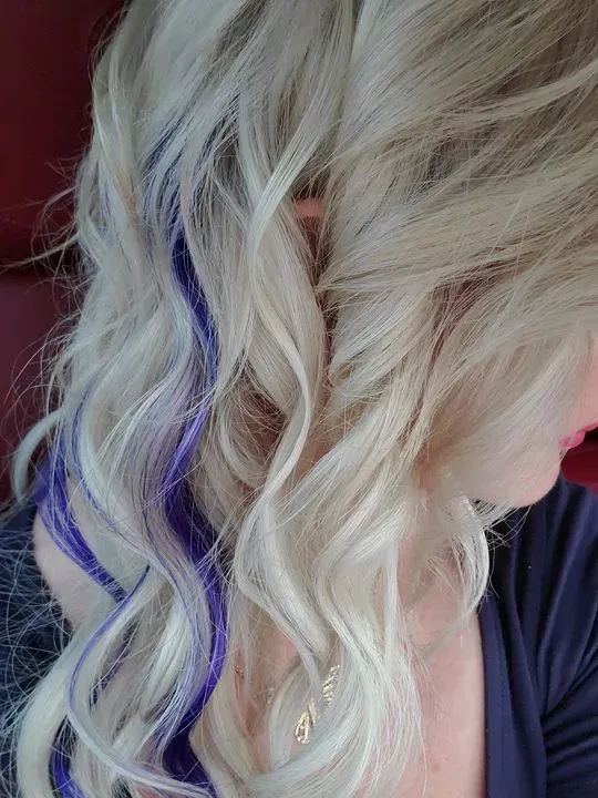 https://cdn.salonspotlight.com/photos/uGcPaFP0zNvouhTkXB1Y/4dd87908-b3dd-46a7-b5e8-9c728a2795cb_720x720