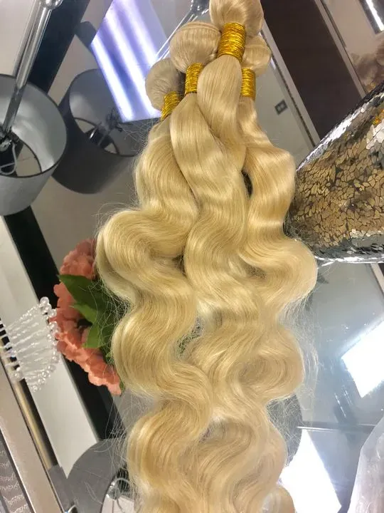 https://cdn.salonspotlight.com/photos/uII4Vii3vtpGNkZfOVFD/e2ee97f6-5b5b-45d5-a316-6fd4062faf5d_720x720