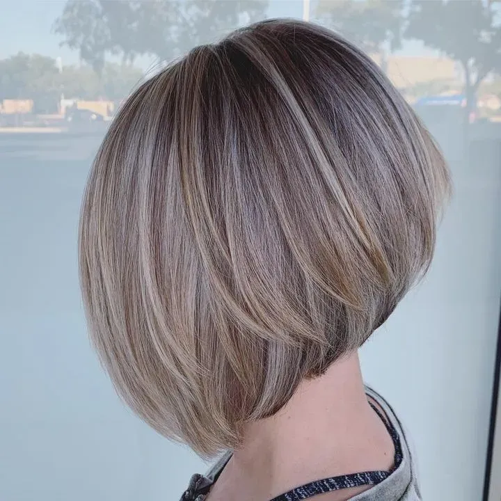 https://cdn.salonspotlight.com/photos/uKoNTrEYKXhJRkrYwqb5/66dfe7db-4136-4a36-a54c-29f0f6c92d78_720x720
