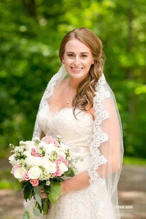 https://cdn.salonspotlight.com/photos/uQkTFXnYwGsXZtGuxYQO/3d04265c-f172-4891-ada7-d40aa77c5e78_720x720