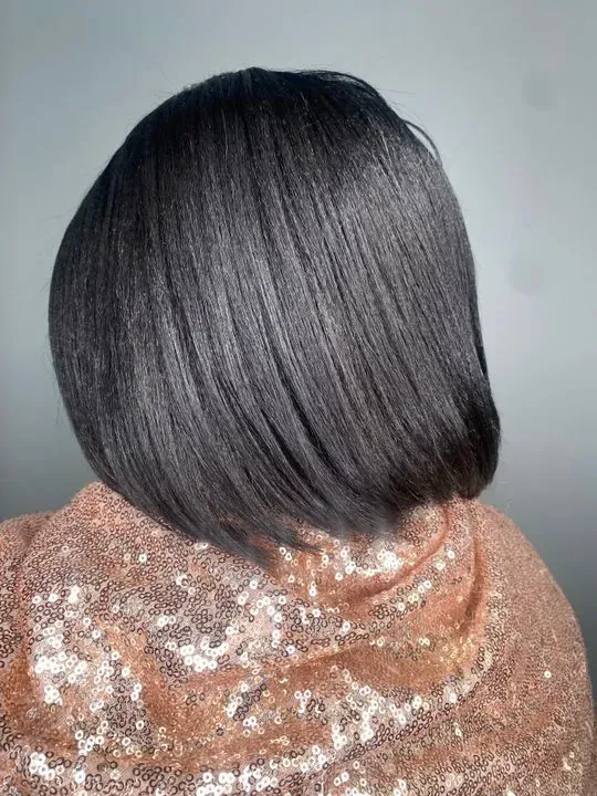 https://cdn.salonspotlight.com/photos/uY8UE2UjzdzdKuFuvD3B/10ebca62-efd6-4602-82cf-f1a4e9a2f84f_720x720