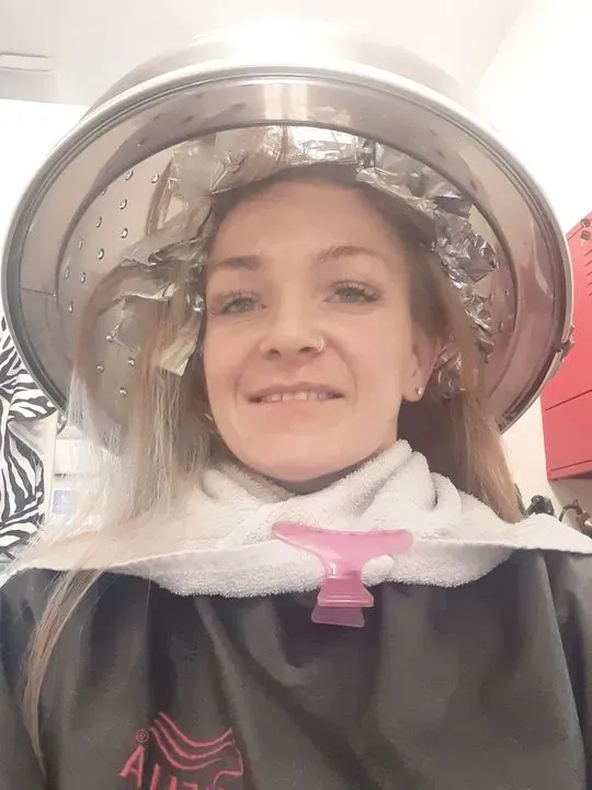 https://cdn.salonspotlight.com/photos/ukVHjPgxXm8NYh6FR4P0/880020d4-cf97-402e-9ec1-31309c3f33dd_720x720