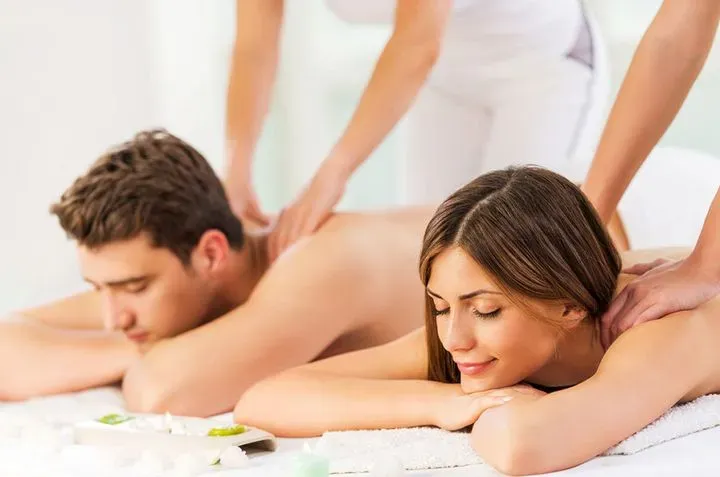 https://cdn.salonspotlight.com/photos/uljD7SVarhnWDxfr2mkR/19004ee0-3e8b-4277-a5ce-47a431a85219_720x720