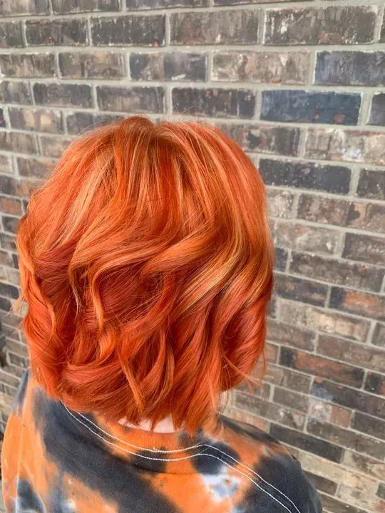 https://cdn.salonspotlight.com/photos/utSxs3TKVQqjpxae9G7N/da28d520-2a0d-4e9c-bed0-2b823003647e_720x720