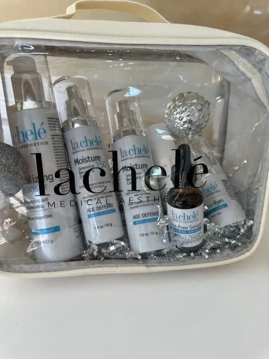 https://cdn.salonspotlight.com/photos/utwWmlltJ664QOVfmuB1/6d4acf91-6040-4e61-8df4-1379ab7ffc90_720x720