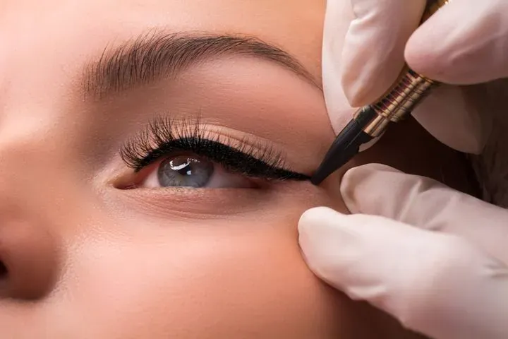 https://cdn.salonspotlight.com/photos/uvcT2UITBGDEWQyl19ZI/cc037523-d74d-4309-acd3-33980da68e08_720x720