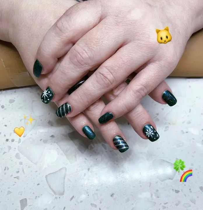 https://cdn.salonspotlight.com/photos/v02o9wynynSSW8dghuse/0cfcc3d7-3be4-4a65-a0e9-9bd86b9eeed5_720x720
