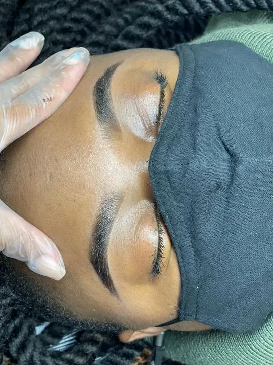 https://cdn.salonspotlight.com/photos/v17fwanCWCCxs69Vbyqs/5ed54ecf-f853-4b5c-85a3-259a08bc23c0_720x720