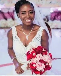 https://cdn.salonspotlight.com/photos/v17fwanCWCCxs69Vbyqs/69377448-e073-4b33-8295-b6ed761bbf06_720x720