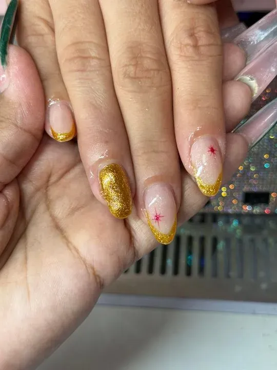 https://cdn.salonspotlight.com/photos/vGClw2NkzK5ApSw0JTqE/31310569-c570-46fb-a4a9-7c8b19ea06c9_720x720