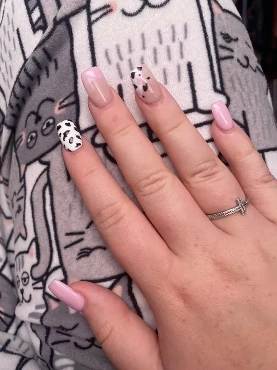 https://cdn.salonspotlight.com/photos/vM8Xx2NwhzNGKgcprEo9/71d7ac76-45b6-4309-9a6e-69fc79247afc_720x720