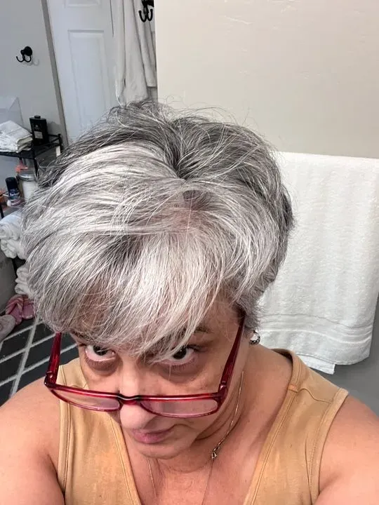https://cdn.salonspotlight.com/photos/vNOAryKalLeDOSu36JNK/fb195de0-bd23-4002-9b78-1f32356dafa3_720x720