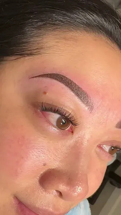 https://cdn.salonspotlight.com/photos/vQ81q9bylwc6SooQ0oHs/700a0ba7-f2d1-45e8-9789-c2791244c61c_720x720