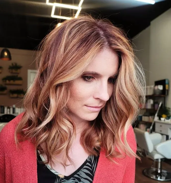 https://cdn.salonspotlight.com/photos/vQOlDhGfGZeGp1vdjLC9/d731850d-62ba-4fd8-87b8-1204b7e9722a_720x720