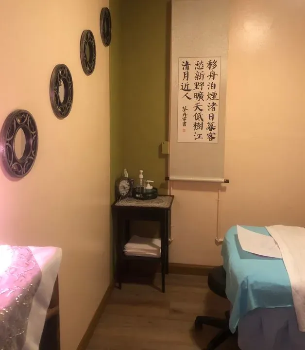 https://cdn.salonspotlight.com/photos/vSU25S0Ac1sQYkTMqbAH/444fd3db-2514-4aee-9879-1bfd5d0c21ef_720x720