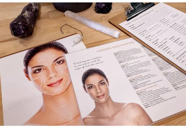 https://cdn.salonspotlight.com/photos/vWO0goP2FCQtbabjZKnR/f0ca3190-5dc0-4f34-ab7f-0887834924ce_720x720
