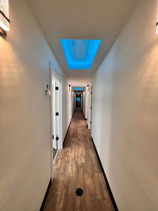 https://cdn.salonspotlight.com/photos/vhTMxLSX9E9HXwQvZ2pH/064f5858-d555-4aad-b098-35c1bb55eeb0_720x720