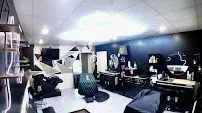 https://cdn.salonspotlight.com/photos/vil9TFP1oK0A3FHvIiXq/1c6cc4e6-0a62-4b0b-85ec-44cc0eb67626_720x720