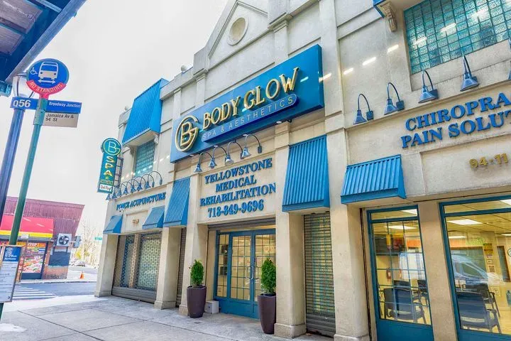 https://cdn.salonspotlight.com/photos/vpdkmDltmfc3XN0lTvGR/4e419992-f882-4a87-8b8e-58a96c6fbb0f_720x720