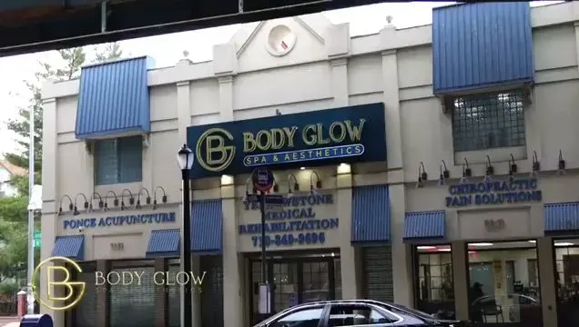 https://cdn.salonspotlight.com/photos/vpdkmDltmfc3XN0lTvGR/b3bb9753-9a43-4e9b-93bd-45c518e36b7e_720x720