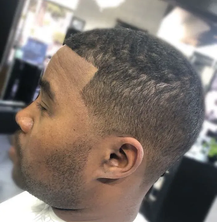 https://cdn.salonspotlight.com/photos/vyOvMLpan589u1iSkd6Z/3fb88b0f-afd4-423d-80e8-6d93048c369c_720x720