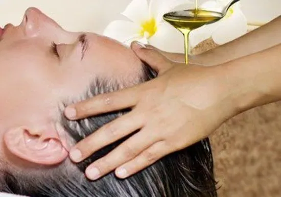 https://cdn.salonspotlight.com/photos/w3u6GQEn5Bk7KmspSP9Z/ecda7a52-e821-4778-8d16-2b741232445b_720x720