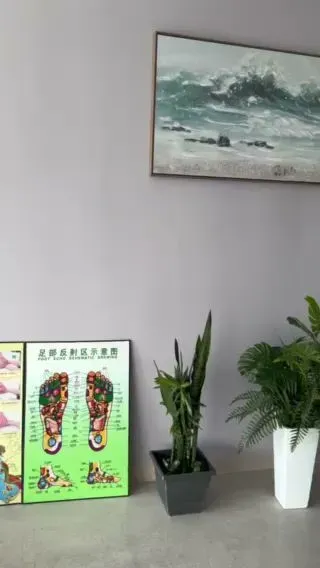 https://cdn.salonspotlight.com/photos/w8rOlxevFQru2d45Whhb/59b569f2-a1ea-458c-999f-a532365d6f8c_720x720