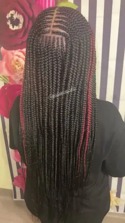 https://cdn.salonspotlight.com/photos/wGuaWekIVdIHEx0Xh7HF/08ada9c1-2fd6-46f4-8542-54fc79b50b08_720x720